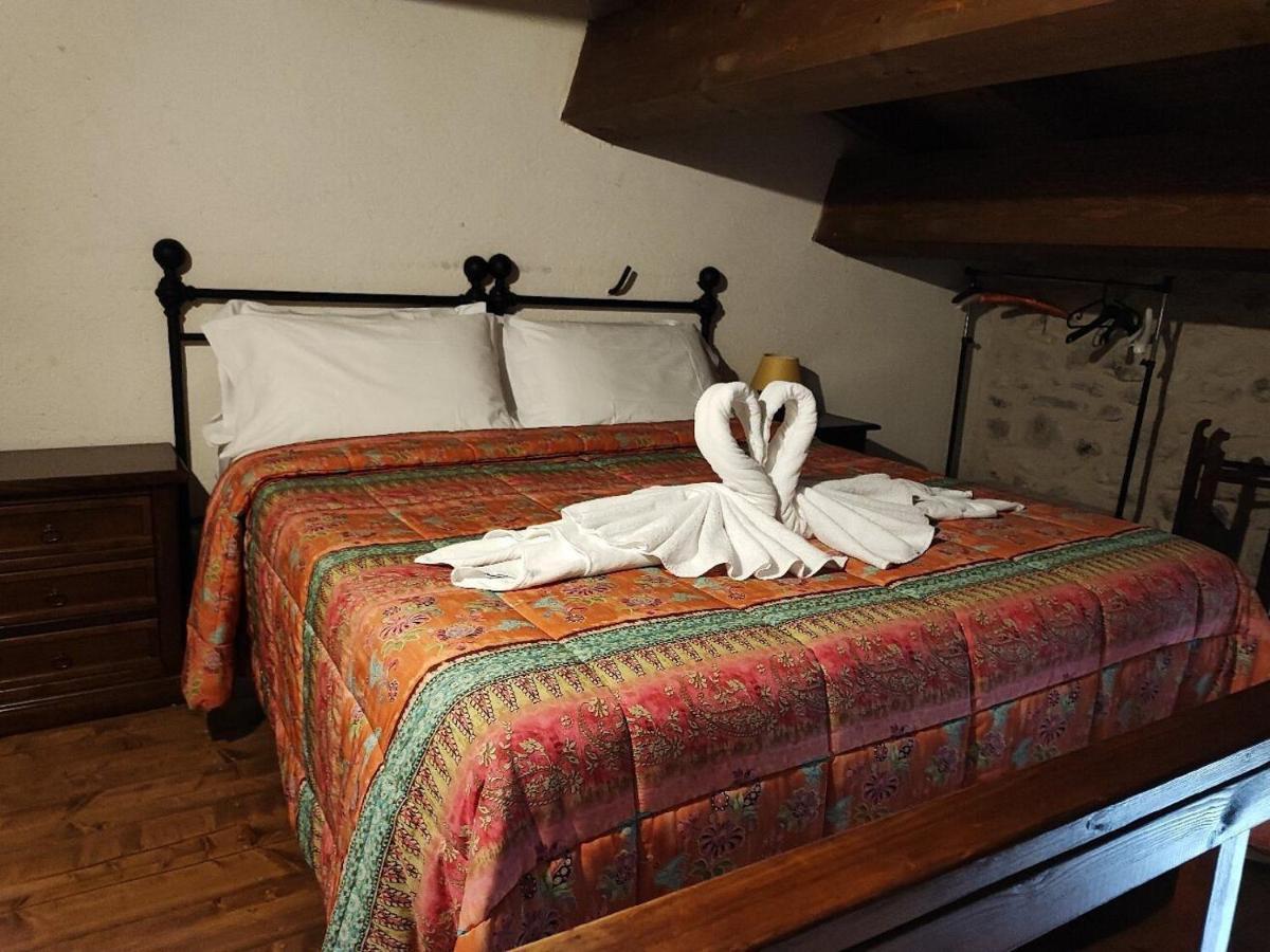 La Casa Su Le Dimore Del Borgo 산토스테파노디세싸니오 외부 사진